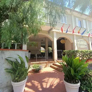 https://residence-la-meridiana.hotelitalianriviera.com