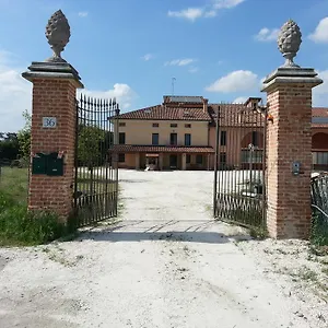 https://bb-la-viola.emilia-romagnahotels.net